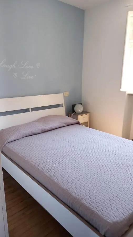 Suite Margherita Lucca 0*,
